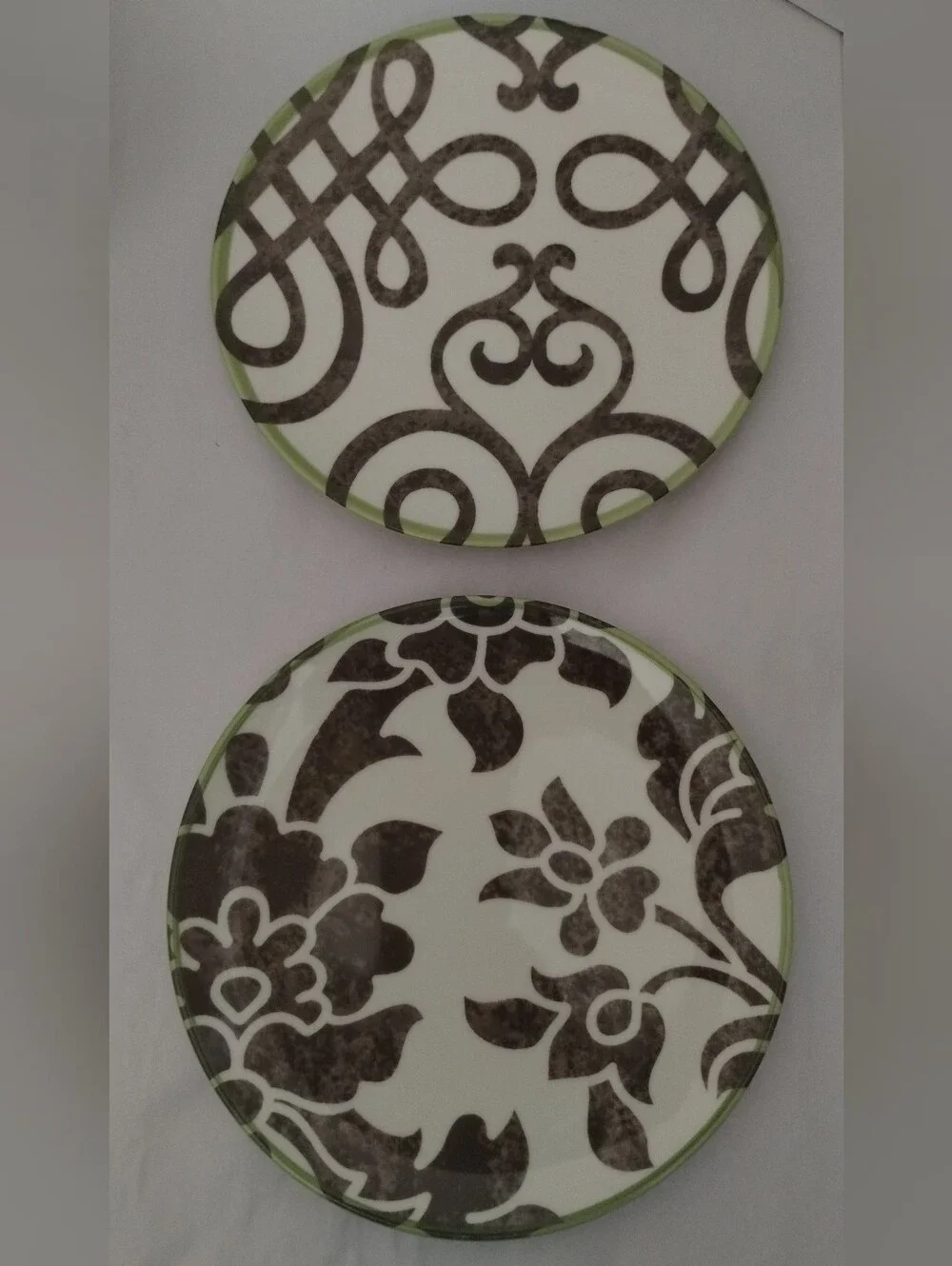 2 Southern Living Terrace Salad/Dessert Plates Brown Floral Print /Green Trim